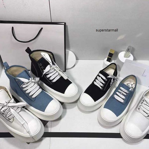 casual shoes designer sneakers luxury sneaker c brand man woman designer trainer genuine leather ace slipper sandal slide by99 0168 w222, Black
casual shoes designer sneakers luxury sneaker c brand man woman designer trainer genuine leather ace slipper sandal slide by99 0168 w222, Black