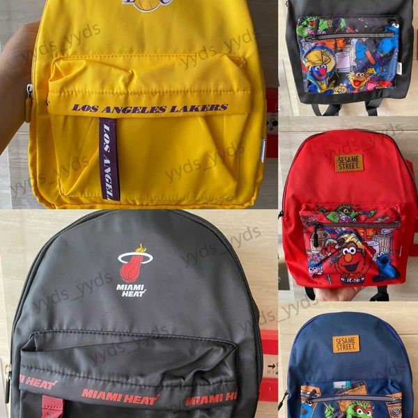 others apparel backpack cartoon print fashion shoulder bag for men and women t230331, Black;white
others apparel backpack cartoon print fashion shoulder bag for men and women t230331, Black;white