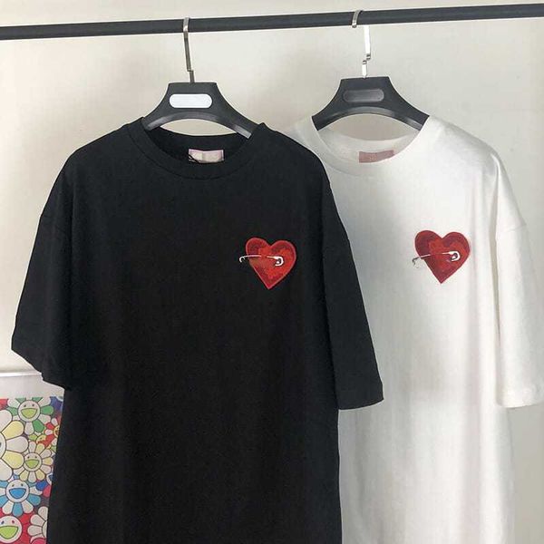 brand heart embroidery tshirt men women luxury designer short sleeve t shirt cotton sweatshirt fashion letters pins pullover tee top, White;black
brand heart embroidery tshirt men women luxury designer short sleeve t shirt cotton sweatshirt fashion letters pins pullover tee top, White;black