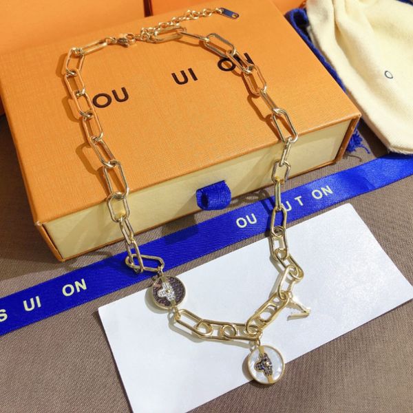 fashion fritillaria necklaces 18k gold plated exquisite necklaces luxury designer jewelry long chain selected popular brand accessories wome, Silver
fashion fritillaria necklaces 18k gold plated exquisite necklaces luxury designer jewelry long chain selected popular brand accessories wome, Silver