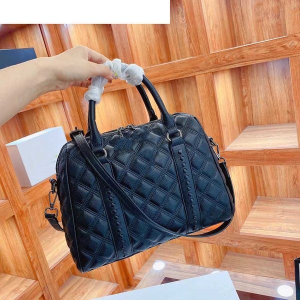 evening bags cc bag luxury brand shoulder bags 30c famous desingers c boston shoulder bags double chian quilted large capacity duffle travel
evening bags cc bag luxury brand shoulder bags 30c famous desingers c boston shoulder bags double chian quilted large capacity duffle travel
