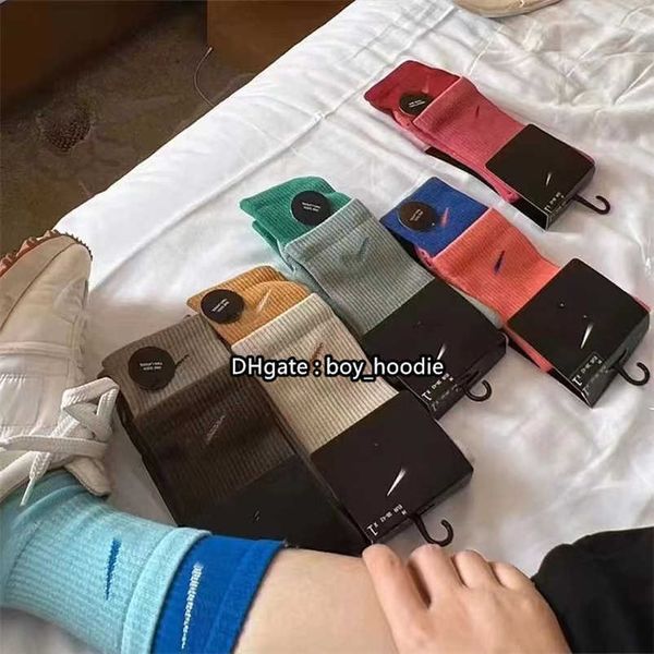 gray mens and womens fashion short socks designer four seasons ankle lovers wholesale women casual socks womans 100% cotton check mark stock, Black
gray mens and womens fashion short socks designer four seasons ankle lovers wholesale women casual socks womans 100% cotton check mark stock, Black