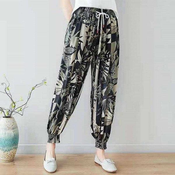 summer ice silk ankle banded womens pants knickerbockers high waist large size, Black;white
summer ice silk ankle banded womens pants knickerbockers high waist large size, Black;white