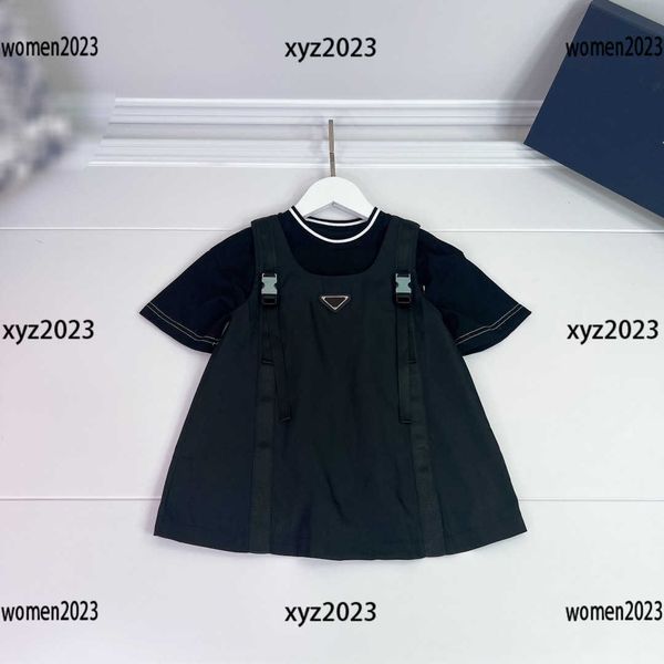 2023 kids clothes solid color t shirt sets baby strap skirt 2pcs brother and sister costume tracksuit size 100-150 cm, White
2023 kids clothes solid color t shirt sets baby strap skirt 2pcs brother and sister costume tracksuit size 100-150 cm, White