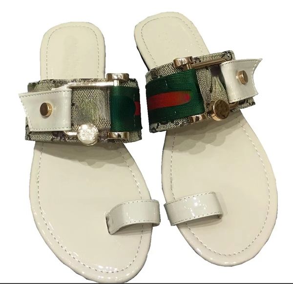 women new arrival flat flip-flops summer sea beach outdoor slide slippers non-slip sandal slippers largest size flip flops, Black
women new arrival flat flip-flops summer sea beach outdoor slide slippers non-slip sandal slippers largest size flip flops, Black