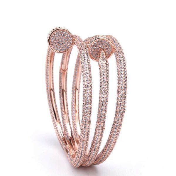 designer bracelet carti bangle jewelry style fashion bracelet womens small fresh micro zircon full diamond shaped, Black
designer bracelet carti bangle jewelry style fashion bracelet womens small fresh micro zircon full diamond shaped, Black