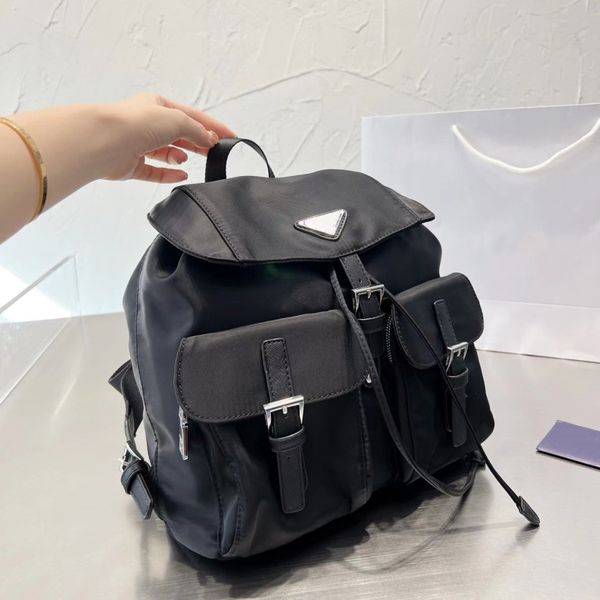 23ss new product designer bag fashion personality atmosphere advanced backpack one-to-one quality built-in layer large capacity backpack
23ss new product designer bag fashion personality atmosphere advanced backpack one-to-one quality built-in layer large capacity backpack
