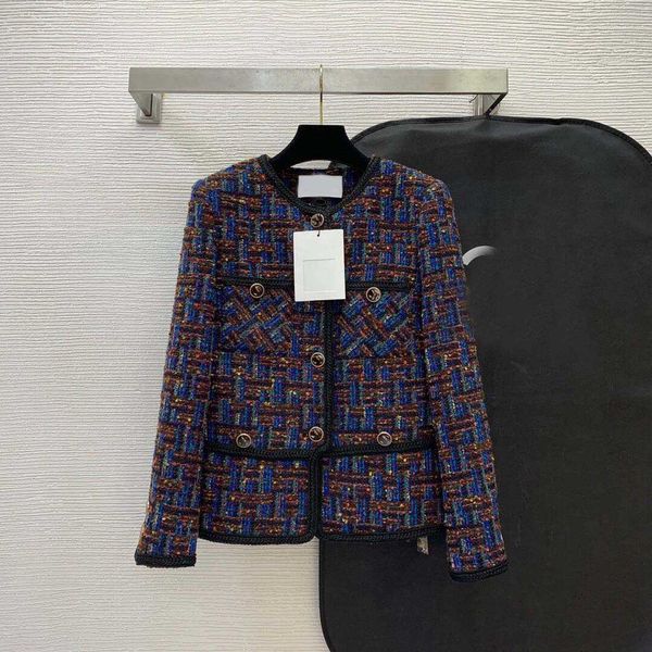 23ss womens jacket women designer clothes fashion new style sequin weave tweed jacquard lining round neck long-sleeve coat without dust bag, Black;brown
23ss womens jacket women designer clothes fashion new style sequin weave tweed jacquard lining round neck long-sleeve coat without dust bag, Black;brown