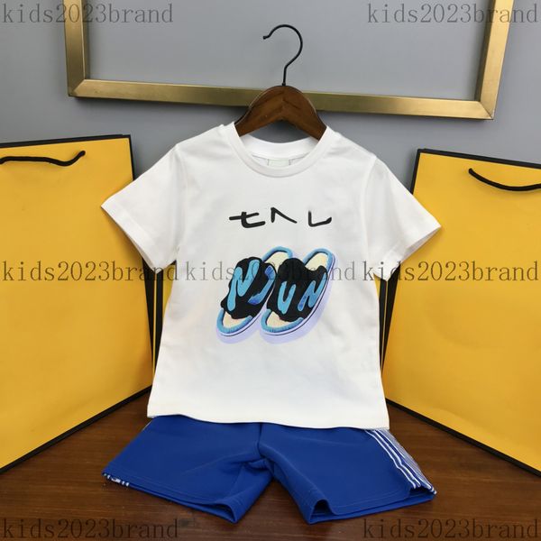 2023ss high end boys sports sets designer white t shirts with blue shorts two pieces sets summer children tracksuits fashion kids sports wea
2023ss high end boys sports sets designer white t shirts with blue shorts two pieces sets summer children tracksuits fashion kids sports wea