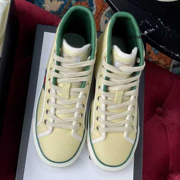 2023 og canvas printed casual shoes with luxurious fashion ladies designer bees red and green striped letters men women trainer sneakers sho, Black
2023 og canvas printed casual shoes with luxurious fashion ladies designer bees red and green striped letters men women trainer sneakers sho, Black