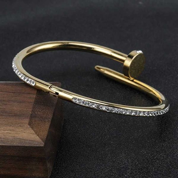 designer bracelet carti bangle jewelry star bracelet of style female student korean couple gift tide brand street titanium steel opening tre, Black
designer bracelet carti bangle jewelry star bracelet of style female student korean couple gift tide brand street titanium steel opening tre, Black