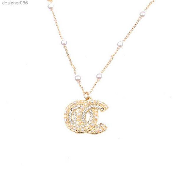 luxury women designer necklace choker chain crystal rhinestone 18k gold plated c-letter pendants necklaces statement wedding jewelry xl0002, Silver
luxury women designer necklace choker chain crystal rhinestone 18k gold plated c-letter pendants necklaces statement wedding jewelry xl0002, Silver