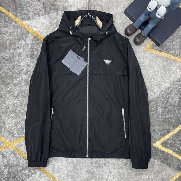 men's jackets popular designer autumn and winter jacket new classic tide brand 22 ra hoodie versatile outdoor windproof thin coat zippe, Black;brown
men's jackets popular designer autumn and winter jacket new classic tide brand 22 ra hoodie versatile outdoor windproof thin coat zippe, Black;brown