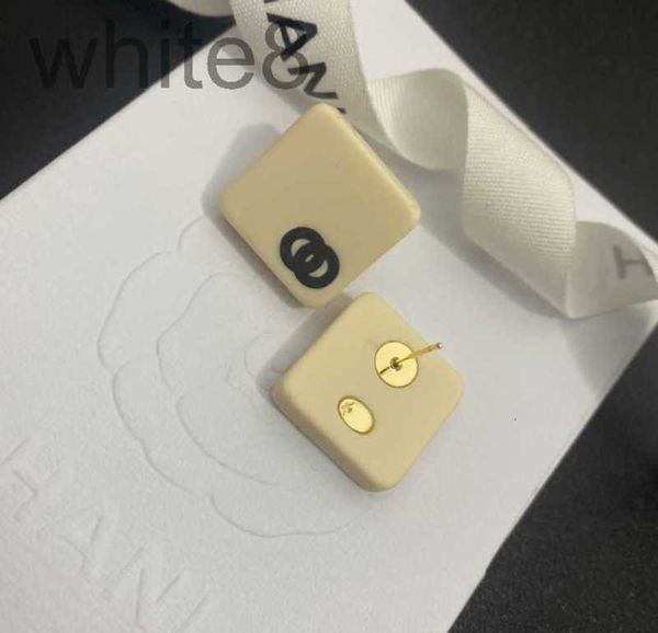 stud designer resin square earrings elegant temperament simple celebrity premium zbug, Golden;silver
stud designer resin square earrings elegant temperament simple celebrity premium zbug, Golden;silver