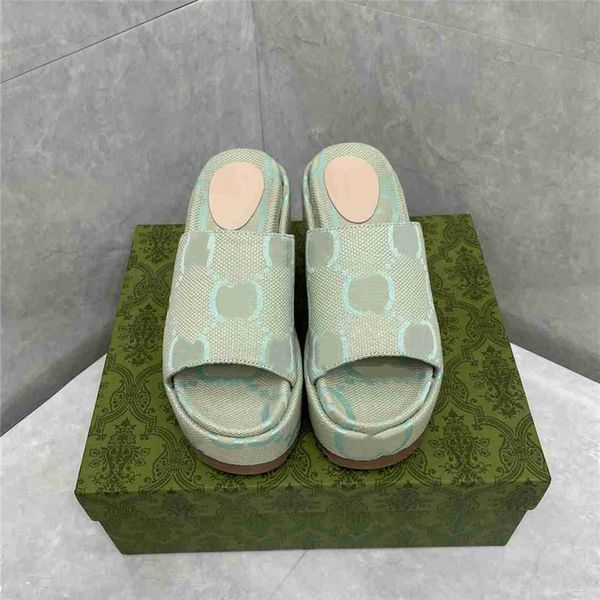 fashion slippers 2023 ggity luxury design summer men and women flat shoes thick sole leather rubber letter logo casual cartoon slippers 06-0, Black
fashion slippers 2023 ggity luxury design summer men and women flat shoes thick sole leather rubber letter logo casual cartoon slippers 06-0, Black
