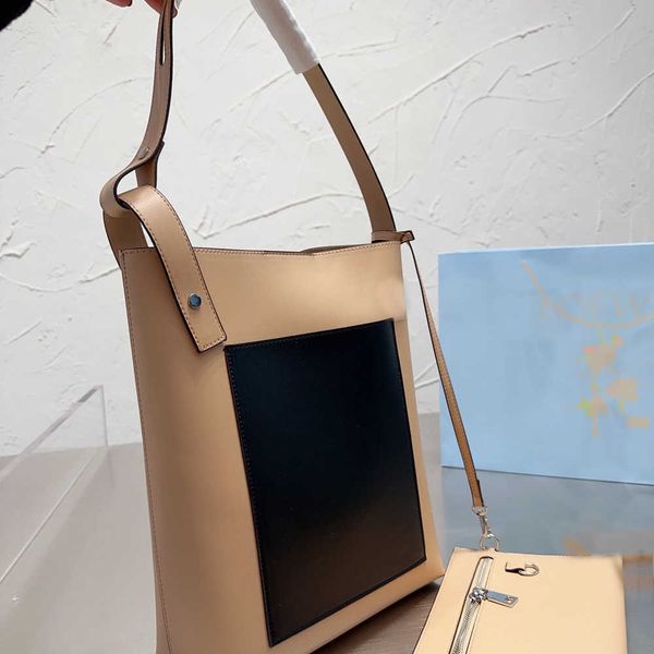 tote bag women pouch shopping celebrity temperament party handbag luxury alphabet ladies handbags wallets with envelope small package22226
tote bag women pouch shopping celebrity temperament party handbag luxury alphabet ladies handbags wallets with envelope small package22226