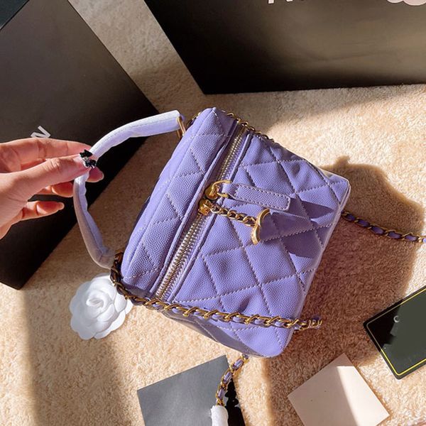 21ss womens vanity box bag designer cosmetic case purse 4 colors caviar leather with handle gold metal hardware crossbody shoulder handbags
21ss womens vanity box bag designer cosmetic case purse 4 colors caviar leather with handle gold metal hardware crossbody shoulder handbags