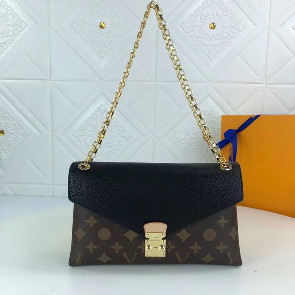 woman bags portable one shoulder tassel bag bottegas fashion shopping satchels leather luxury designer purses hobo handbag crossbody messeng
woman bags portable one shoulder tassel bag bottegas fashion shopping satchels leather luxury designer purses hobo handbag crossbody messeng