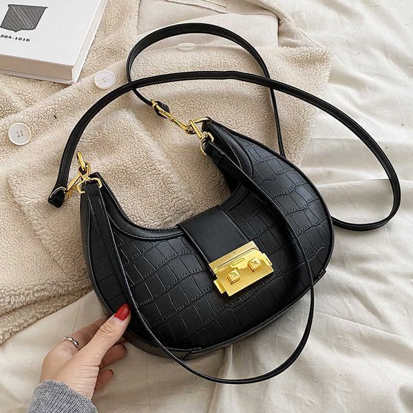 shoulder bags stone pattern side for women 2023 new in trend designer vintage small crossbody saddle handbags 230322
shoulder bags stone pattern side for women 2023 new in trend designer vintage small crossbody saddle handbags 230322