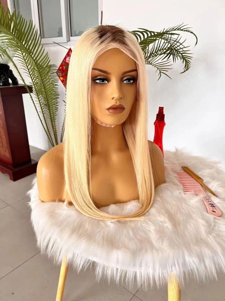 4/613 ombre blonde straight 4x4 lace front wigs with chocolate brown roots, Black;brown
4/613 ombre blonde straight 4x4 lace front wigs with chocolate brown roots, Black;brown
