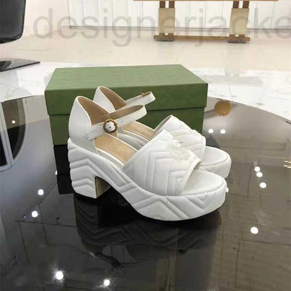 sandals designer luxury womens thick heels sandals leather platform shoes retro embroidery fashion show roman super high heel casual women s, Black
sandals designer luxury womens thick heels sandals leather platform shoes retro embroidery fashion show roman super high heel casual women s, Black