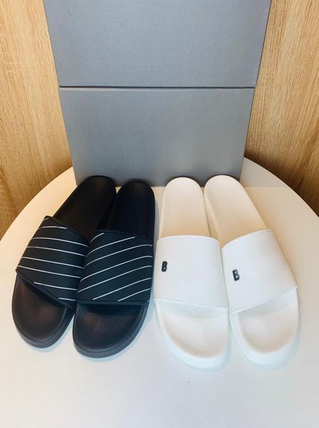 classic men slippers womens sandals slipper slide summer fashion wide flat slipperss flip flops with box size 35468692314, Black
classic men slippers womens sandals slipper slide summer fashion wide flat slipperss flip flops with box size 35468692314, Black