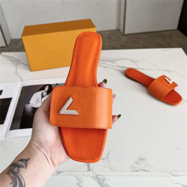 fashion slippers 2023 louity luxury design summer men and women flat shoes thick sole leather rubber letter logo casual cartoon slippers viu, Black
fashion slippers 2023 louity luxury design summer men and women flat shoes thick sole leather rubber letter logo casual cartoon slippers viu, Black