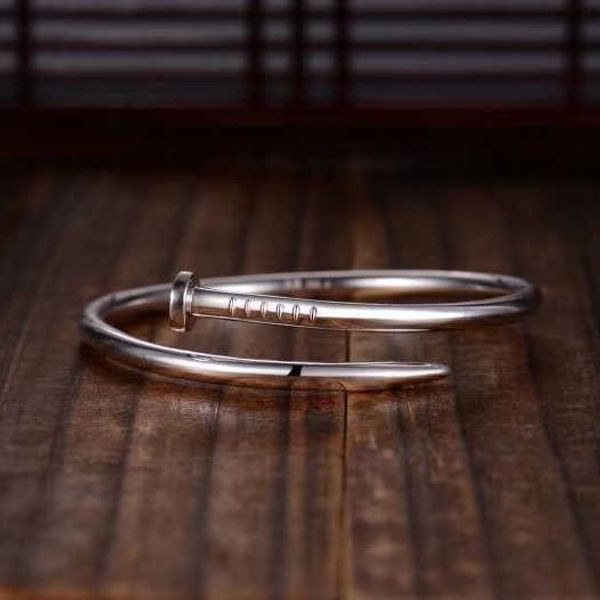 designer carti bracelet fashion bangle silver fashion bracelet women's smooth open simple gift for girlfriend xpbk, Black
designer carti bracelet fashion bangle silver fashion bracelet women's smooth open simple gift for girlfriend xpbk, Black