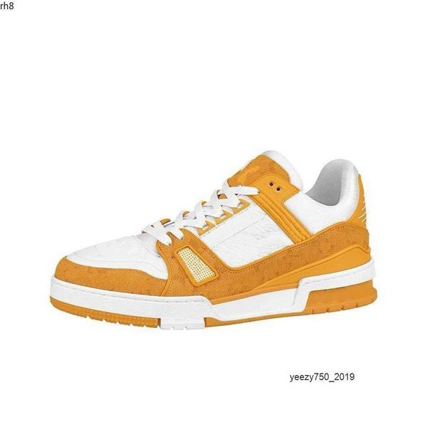 luxury designer men's casual shoes ultra-light foamed outsole wear-resistant and comfortable are size36-44 mjkiiip rh800002
luxury designer men's casual shoes ultra-light foamed outsole wear-resistant and comfortable are size36-44 mjkiiip rh800002