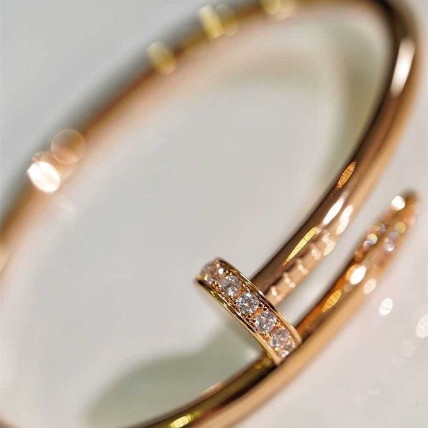designer bracelet carti bangle jewelry classic gold colorless couple bracelet fashion light luxury gift for men and women, Black
designer bracelet carti bangle jewelry classic gold colorless couple bracelet fashion light luxury gift for men and women, Black