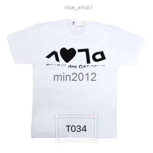 christmas shirts fashion mens play shirt designer red heart commes casual high quanlity, White;black
christmas shirts fashion mens play shirt designer red heart commes casual high quanlity, White;black