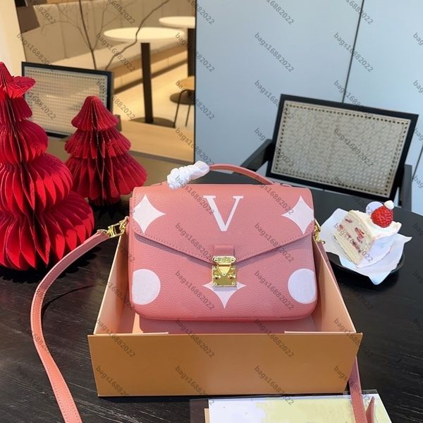 designers bag embossing pochette women handbag messenger bags genuine leather metis elegant shoulder bag louise viuton vutton crossbody bags
designers bag embossing pochette women handbag messenger bags genuine leather metis elegant shoulder bag louise viuton vutton crossbody bags