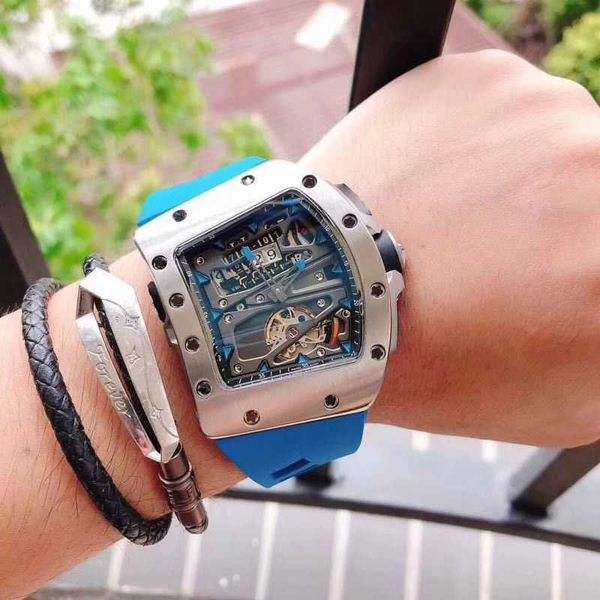 watch milles business leisure men's personalized fully automatic mechanical watch calendar cutout flywheel tape glow fashion trend ayw, Slivery;golden
watch milles business leisure men's personalized fully automatic mechanical watch calendar cutout flywheel tape glow fashion trend ayw, Slivery;golden