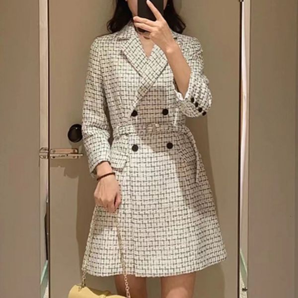 casual dresses kuzuwata japanese stripe robe femme autumn winter women suit style vestidos double breasted slim waist belt dress 230331, Black;gray
casual dresses kuzuwata japanese stripe robe femme autumn winter women suit style vestidos double breasted slim waist belt dress 230331, Black;gray