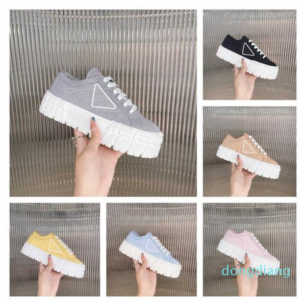 luxury-designer new pure color increased casual shoes double wheel nylon gabardine movement fashion six colors, Black
luxury-designer new pure color increased casual shoes double wheel nylon gabardine movement fashion six colors, Black