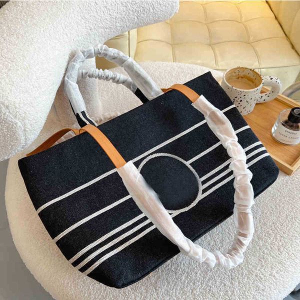 designer tote bag women canvas crossbody handbags leather striped letters shoulder purse lady shopping purse 220719
designer tote bag women canvas crossbody handbags leather striped letters shoulder purse lady shopping purse 220719