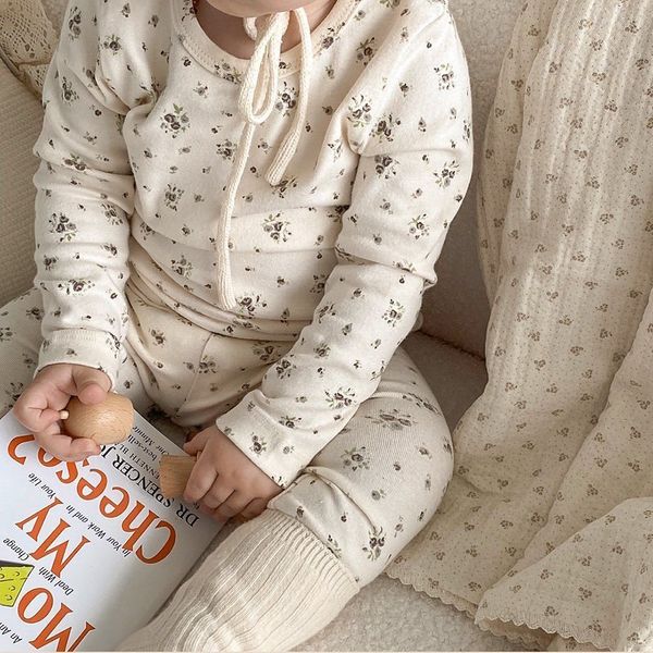 pajamas baby long sleeve clothing set children's cotton pajamas 2 piece set cute dot flower baby ants evening dress 230331, Blue;red
pajamas baby long sleeve clothing set children's cotton pajamas 2 piece set cute dot flower baby ants evening dress 230331, Blue;red