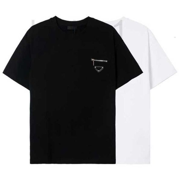 men's t-shirts popular2022 summer europe mens t shirts designer luxury classic metal triangle pocket zipper tshirts fashion tshirt wome, White;black
men's t-shirts popular2022 summer europe mens t shirts designer luxury classic metal triangle pocket zipper tshirts fashion tshirt wome, White;black