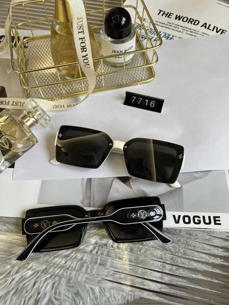 fourleaf grass small square premium sense ins sunglasses recessed sun protection large face slim woman, White;black
fourleaf grass small square premium sense ins sunglasses recessed sun protection large face slim woman, White;black