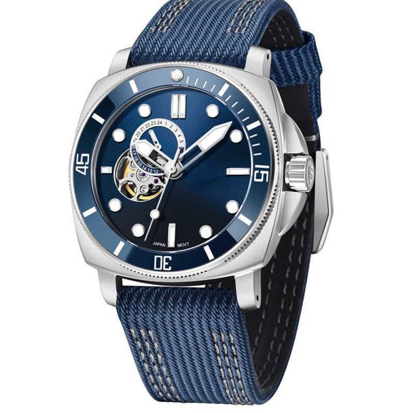 43mm ceramic bezel men machine watch 200m waterproof sapphire glass automatic japan nh39 stainless, Slivery;black
43mm ceramic bezel men machine watch 200m waterproof sapphire glass automatic japan nh39 stainless, Slivery;black