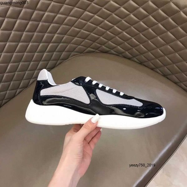 luxury designer sneakers mens shoes genuine leather trainers men's leisure sports double air permeable imported calfskin are size38-45
luxury designer sneakers mens shoes genuine leather trainers men's leisure sports double air permeable imported calfskin are size38-45