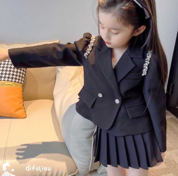 retail 2023 new spring baby girls boutique formal lady sets coat with pleats skirts or dress or shorts 2-8t p230331, White
retail 2023 new spring baby girls boutique formal lady sets coat with pleats skirts or dress or shorts 2-8t p230331, White