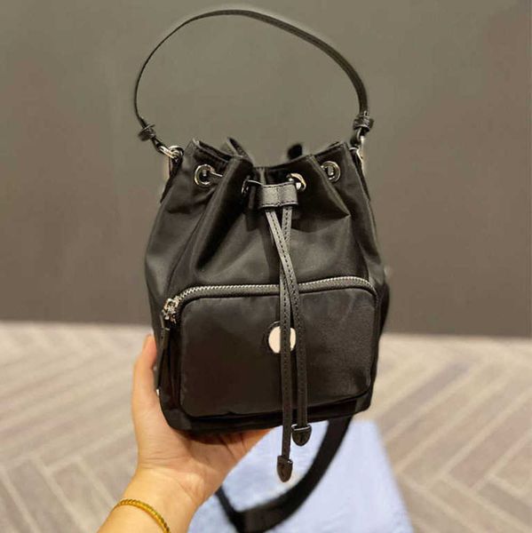 cosmetic bags cases drawstring designer bags luxurys handbags women tote bags crossbody shoulder bags handbag purses shopping bucket
cosmetic bags cases drawstring designer bags luxurys handbags women tote bags crossbody shoulder bags handbag purses shopping bucket
