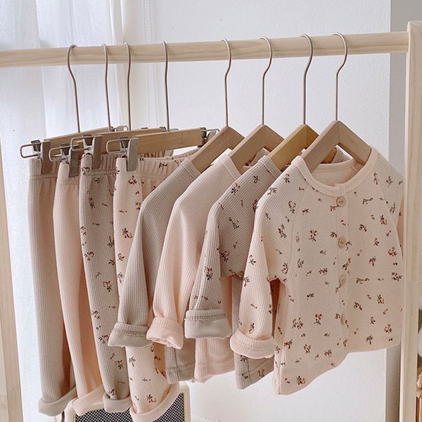 pajamas korean style spring 0-5yrs baby boys and girls clothing set waffles printed long sleeve cardiganpants children's pajama set 230, Blue;red
pajamas korean style spring 0-5yrs baby boys and girls clothing set waffles printed long sleeve cardiganpants children's pajama set 230, Blue;red