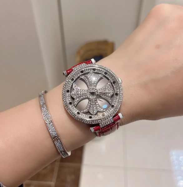 fashionable women's watches are waterproof fashion selling turntable full of drill watch, Slivery;golden
fashionable women's watches are waterproof fashion selling turntable full of drill watch, Slivery;golden