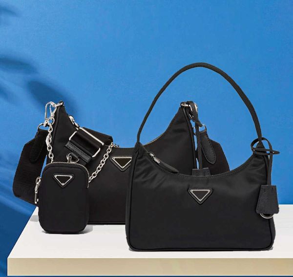 evening bags luxurys designers bag re-edition 2023 nylon chain cleo saffiano prad clutch cross body shoulder totes handbag purses saddle min
evening bags luxurys designers bag re-edition 2023 nylon chain cleo saffiano prad clutch cross body shoulder totes handbag purses saddle min