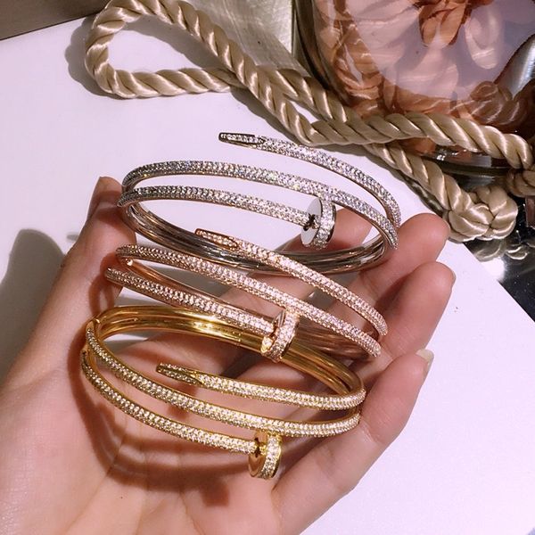 new jewelry asian gold inlaid zircon original buckle nail bracelet personalized gold plated diamond inlay, Black
new jewelry asian gold inlaid zircon original buckle nail bracelet personalized gold plated diamond inlay, Black
