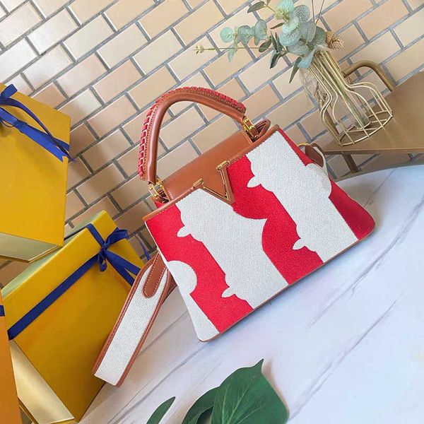 designer bag tote handbag designers bb shell bag crossbody shoulder bags purse wallets clutch totes lock letters floral geometric handle key
designer bag tote handbag designers bb shell bag crossbody shoulder bags purse wallets clutch totes lock letters floral geometric handle key