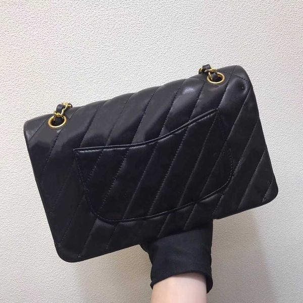 2023 women bag superior quality leather handbag flip bags purses lady mobile phone storage cosmetic shoulder handbag
2023 women bag superior quality leather handbag flip bags purses lady mobile phone storage cosmetic shoulder handbag