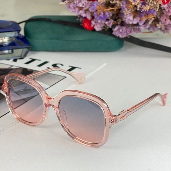 2023 women men fashion sunglasses pink transparent plank frame light blue gradient color square glasses available with box, White;black
2023 women men fashion sunglasses pink transparent plank frame light blue gradient color square glasses available with box, White;black